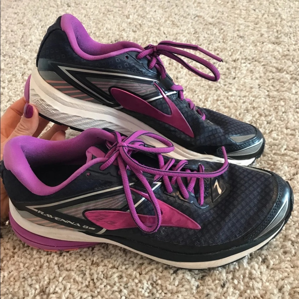 Brooks Ravenna 8 Size 8 Running Shoes